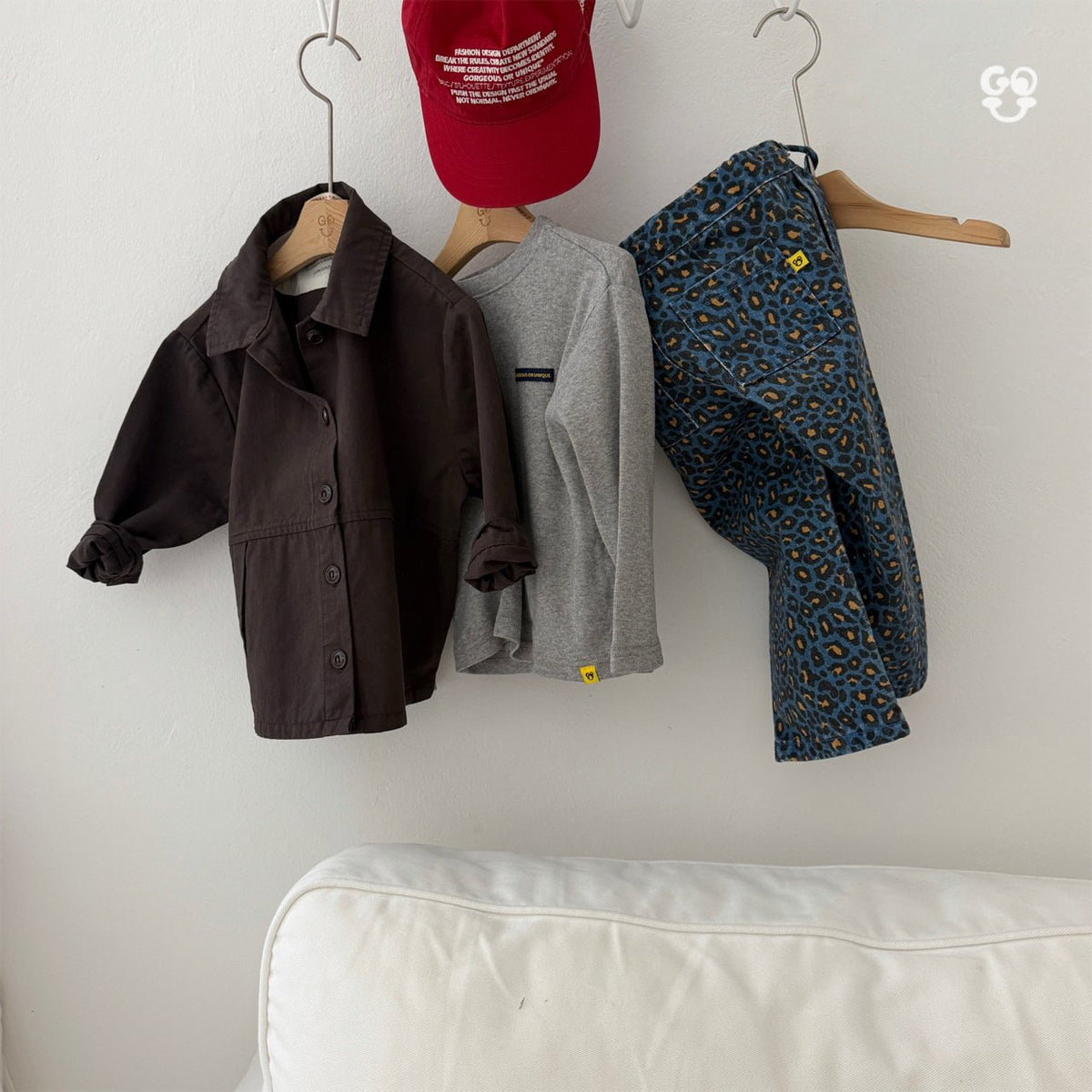 [PRE-ORDER] Essential Jacket (Mom Couple)