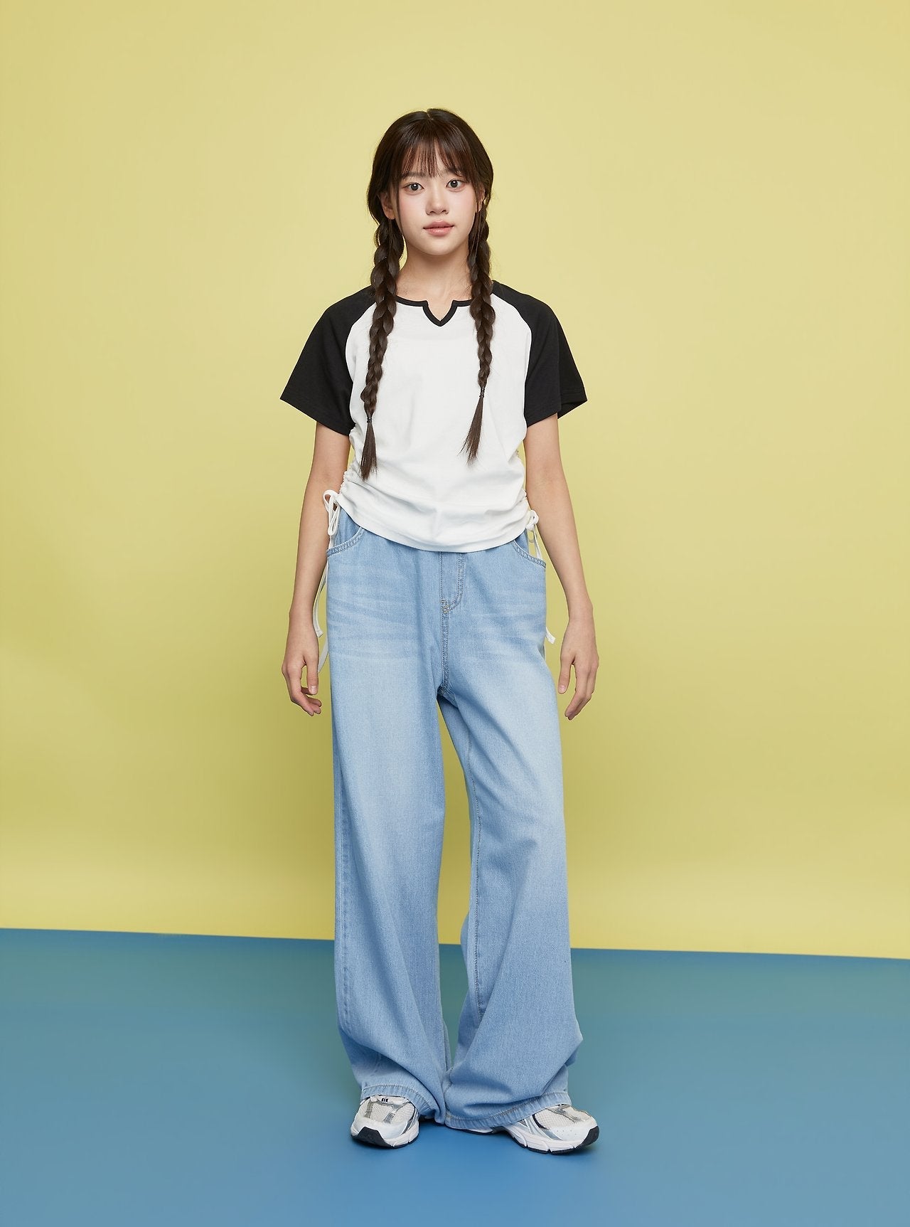 [PRE-ORDER] V Shirring T-Shirts