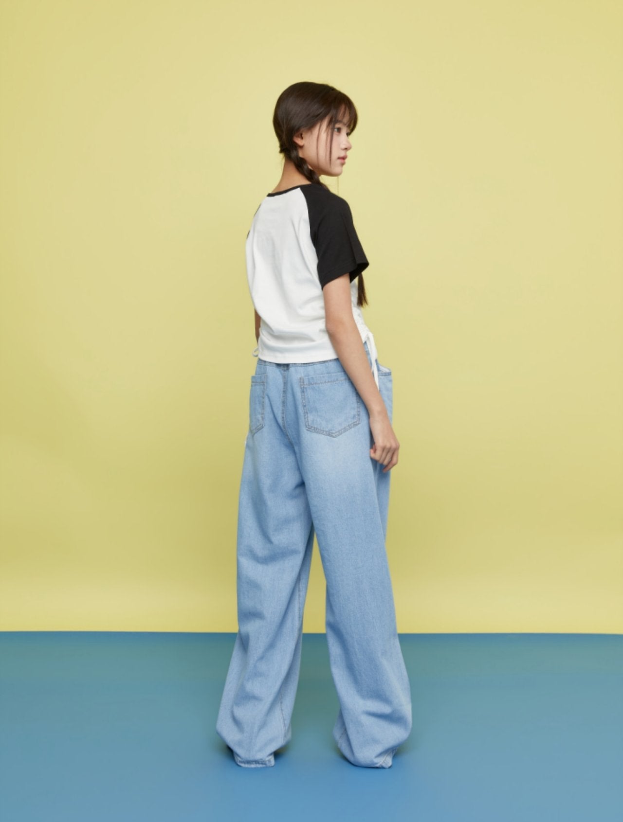 [PRE-ORDER] V Shirring T-Shirts