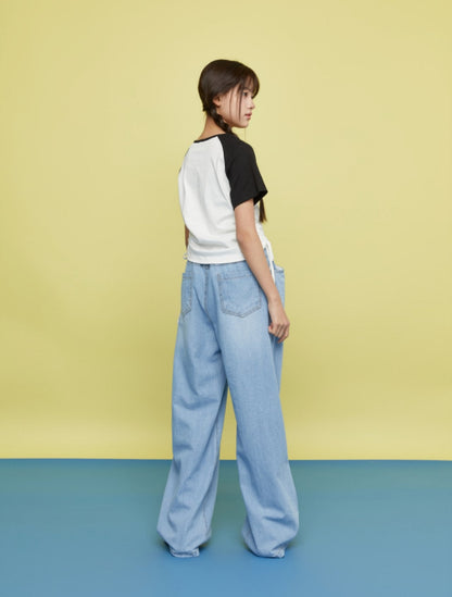 [PRE-ORDER] V Shirring T-Shirts