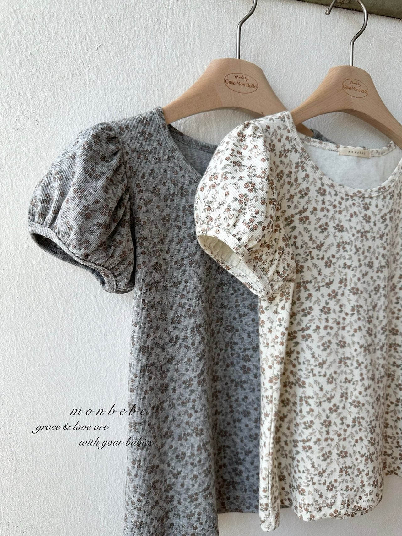 [PRE-ORDER] Puff Flower T-Shirts (Mom Couple)