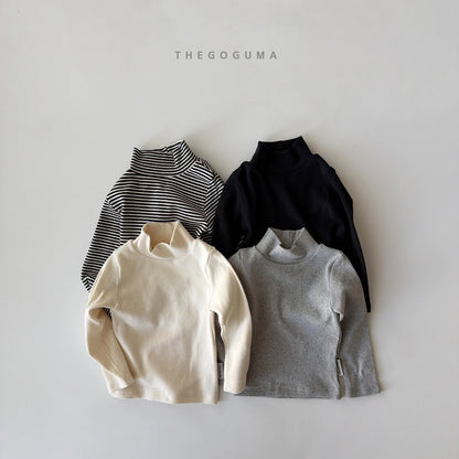 [PRE-ORDER] Cozy Turtleneck T-Shirts
