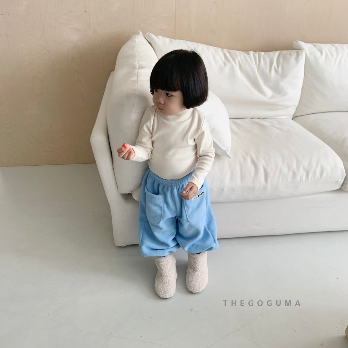 [PRE-ORDER] Cozy Turtleneck T-Shirts
