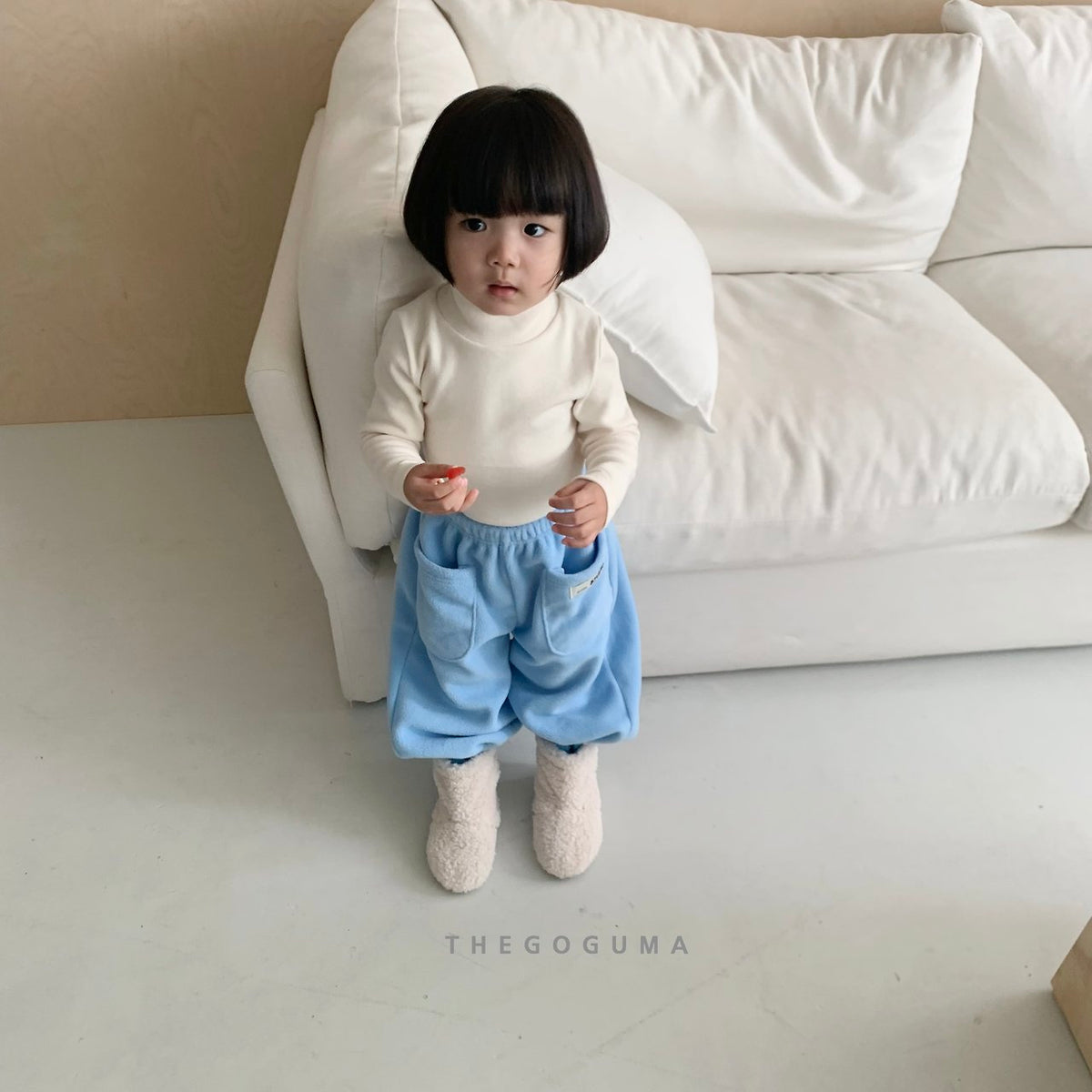 [PRE-ORDER] Cozy Turtleneck T-Shirts
