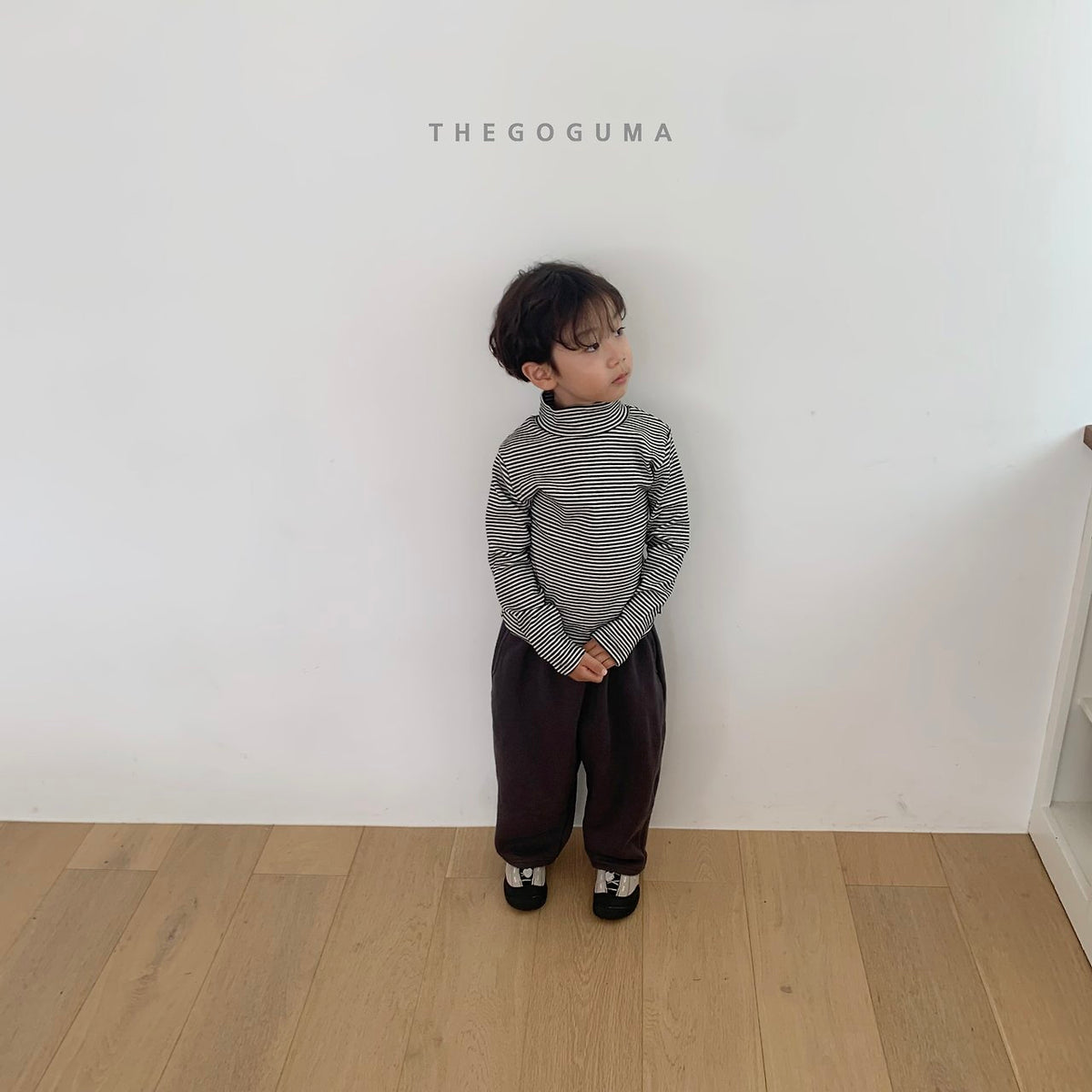 [PRE-ORDER] Cozy Turtleneck T-Shirts