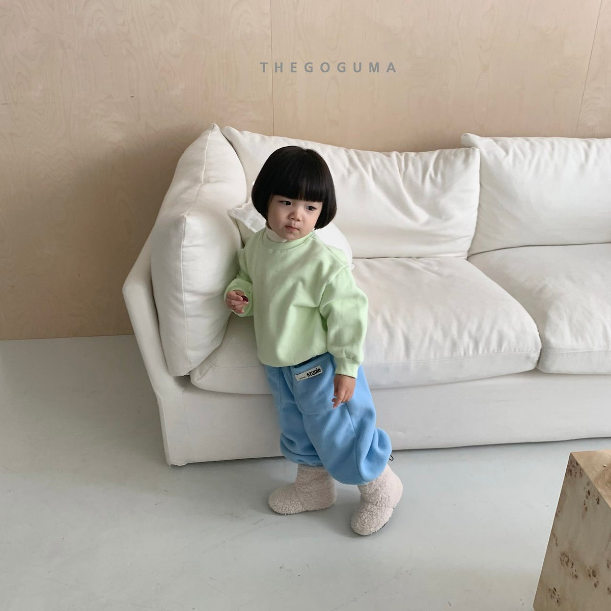 [PRE-ORDER] Star Sweatshirts