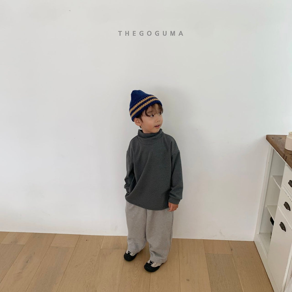 [PRE-ORDER] Solid Span Turtleneck T-Shirts