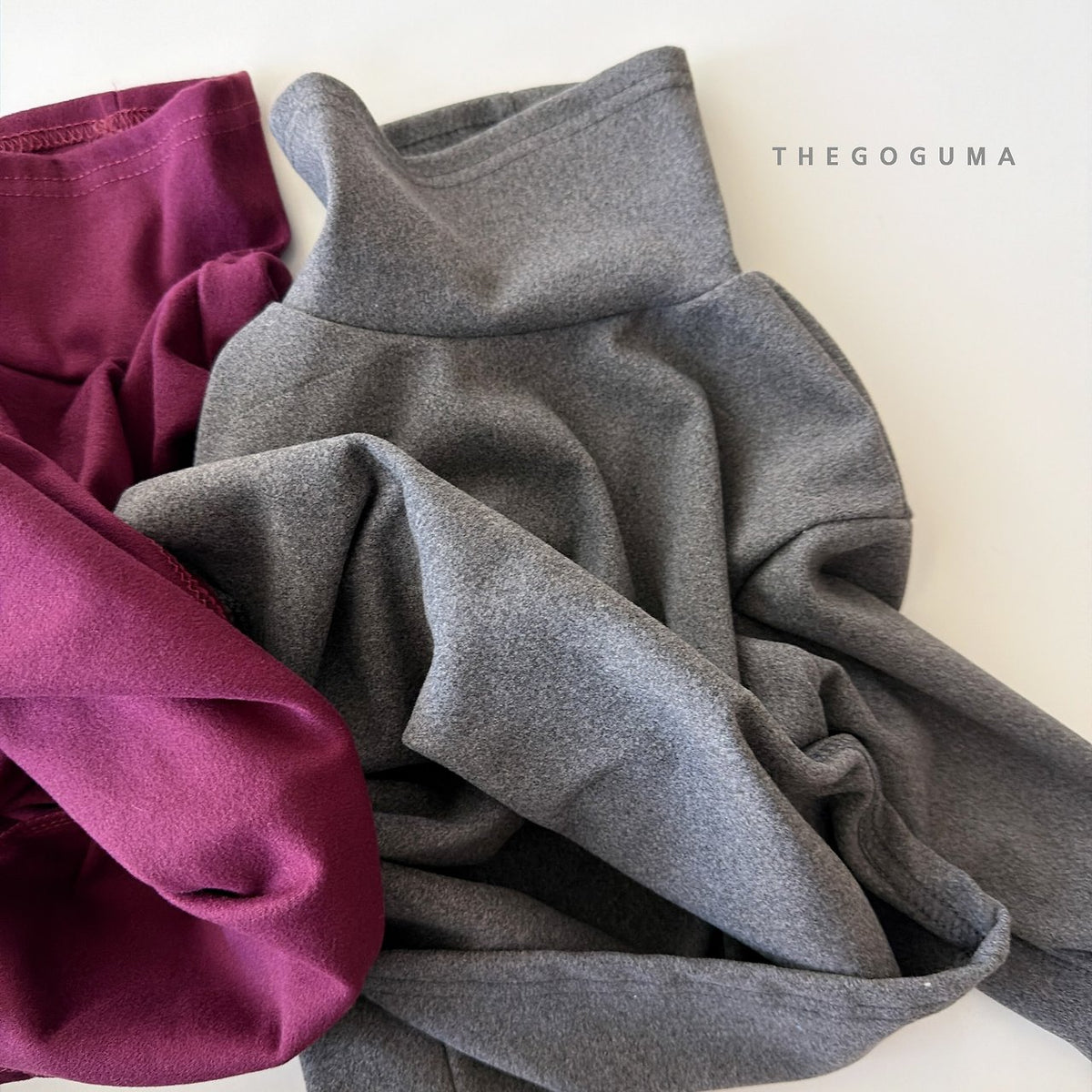 [PRE-ORDER] Solid Span Turtleneck T-Shirts
