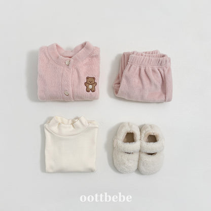 [PRE-ORDER] Modal Ribbed Turtleneck T-Shirts