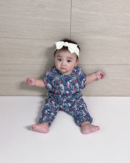 [PRE-ORDER] Mont Blanc Pleats Top Bottom Set