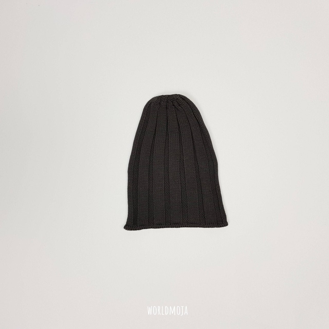 6X3 Beanie [Black, Red]