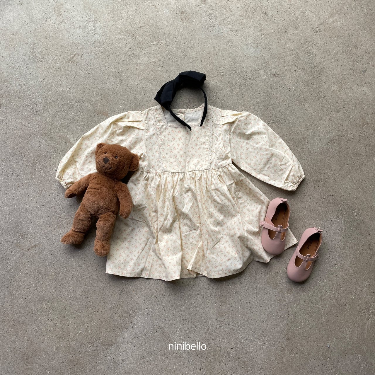 Riley Dress [Cream/L(4-5yr)]