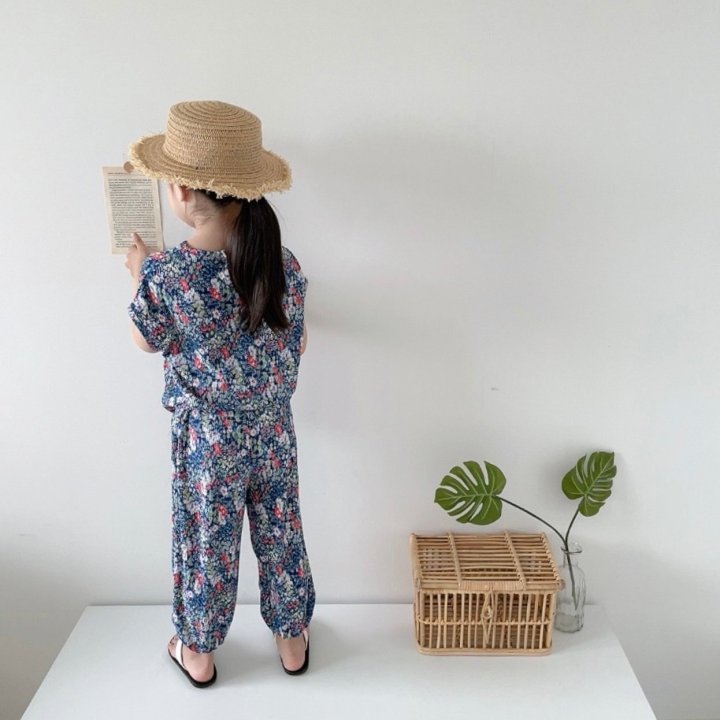[PRE-ORDER] Mont Blanc Pleats Top Bottom Set