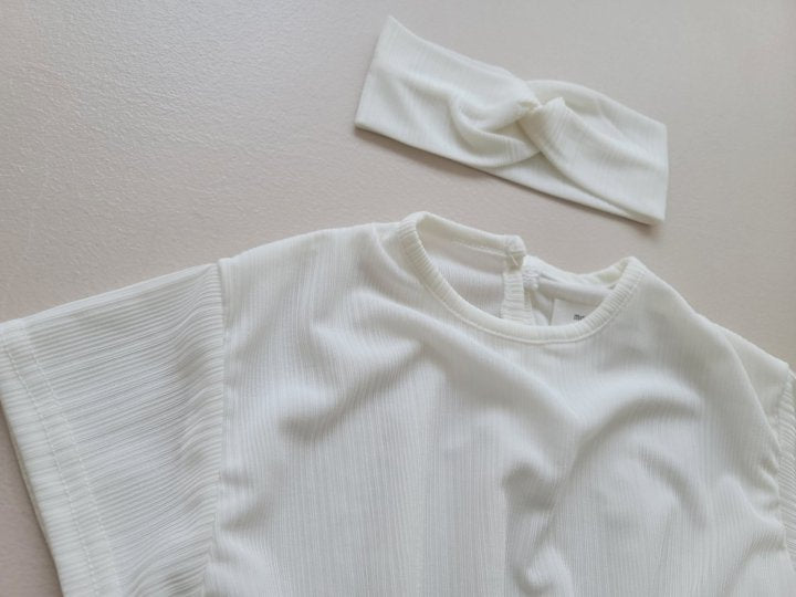 [PRE-ORDER] Cool Pleats Body Suit + Hair Band Set