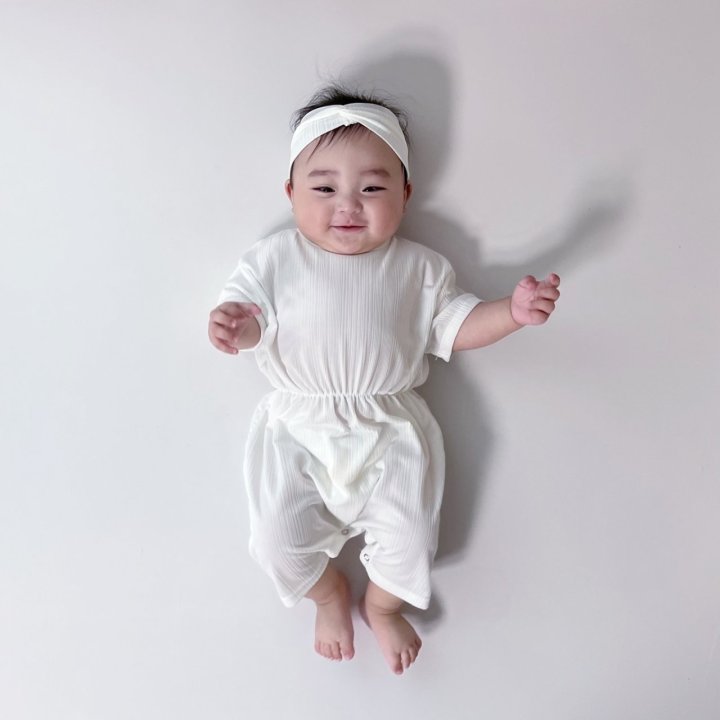[PRE-ORDER] Cool Pleats Body Suit + Hair Band Set