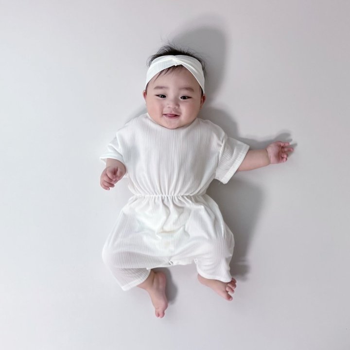 [PRE-ORDER] Cool Pleats Body Suit + Hair Band Set