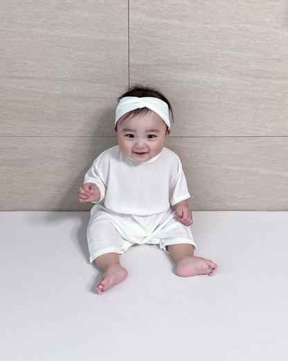 [PRE-ORDER] Cool Pleats Body Suit + Hair Band Set