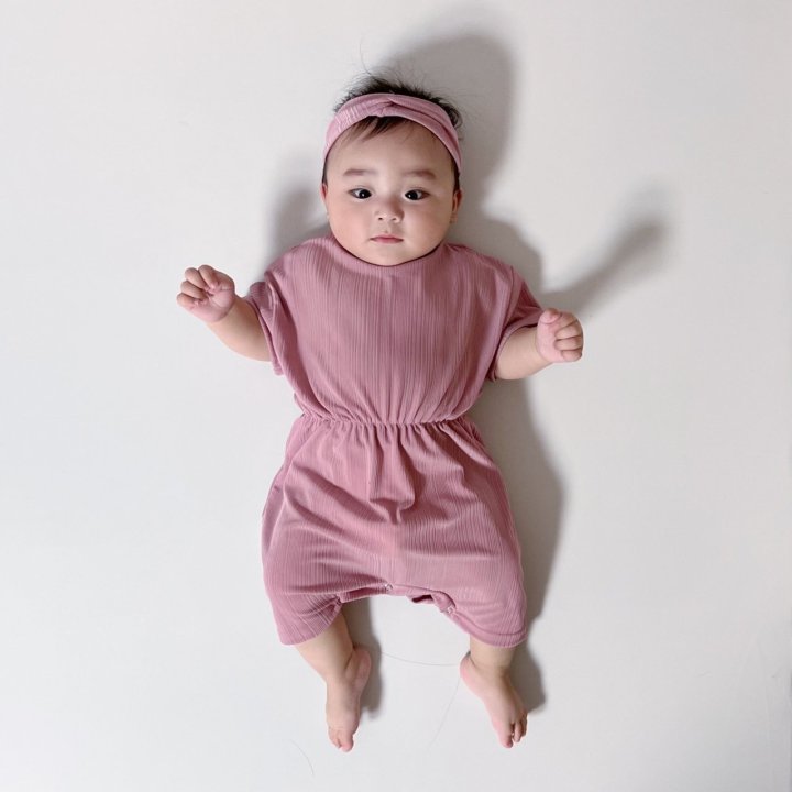 [PRE-ORDER] Cool Pleats Body Suit + Hair Band Set