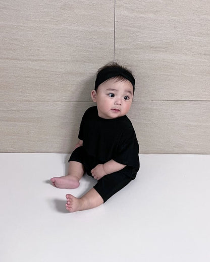 [PRE-ORDER] Cool Pleats Body Suit + Hair Band Set