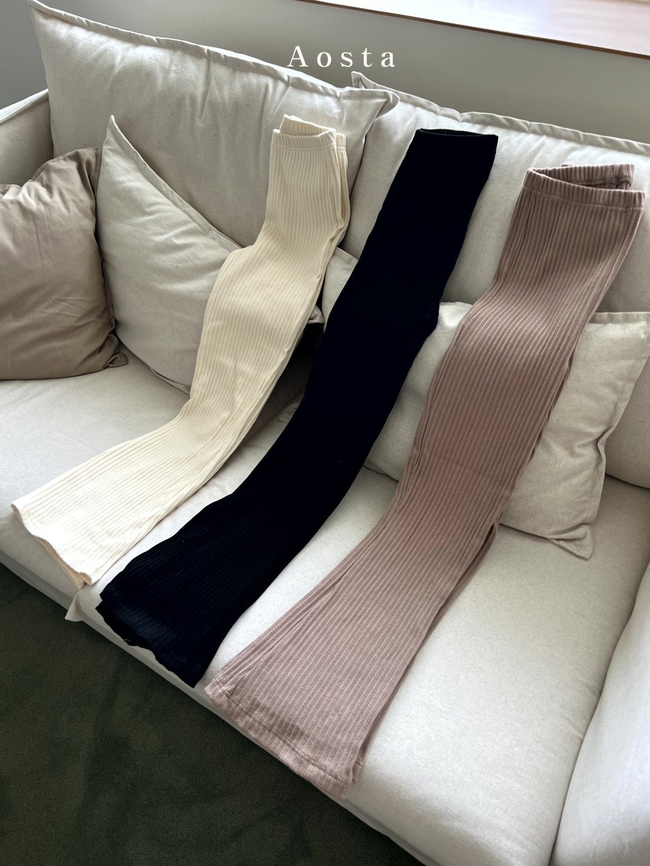 Jelly Pants [Black, Mocha/Mom]