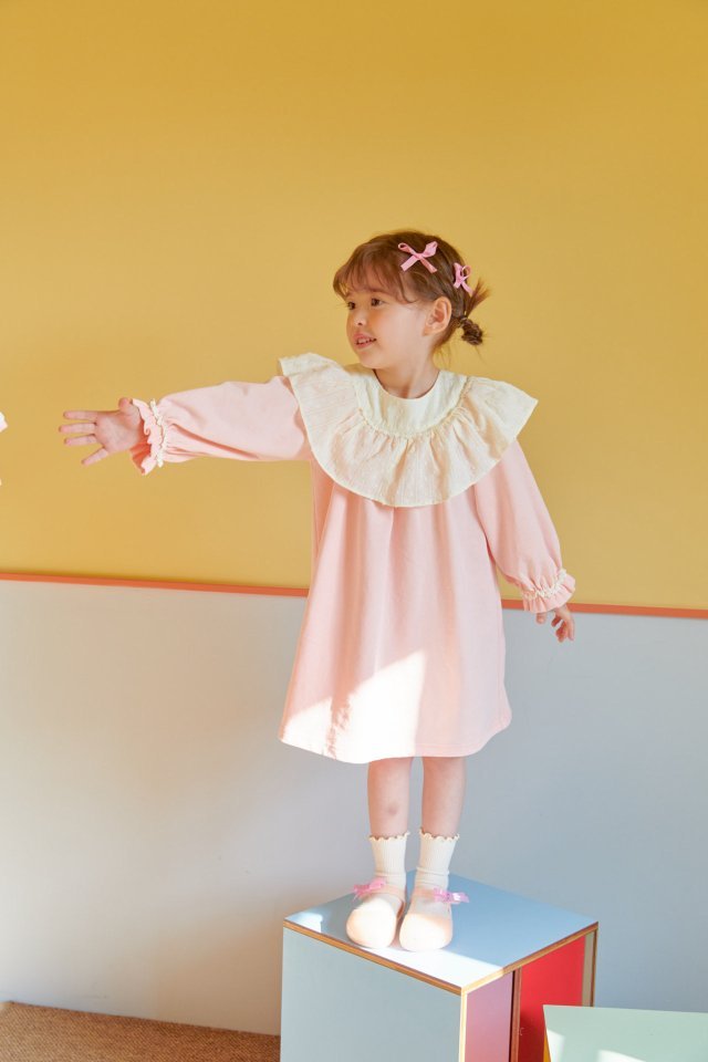 Cream Lace Dress [Pink/XXL(6-7yr)]