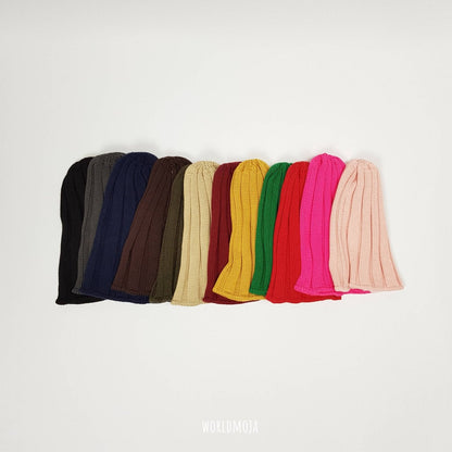 6X3 Beanie [Black, Red]