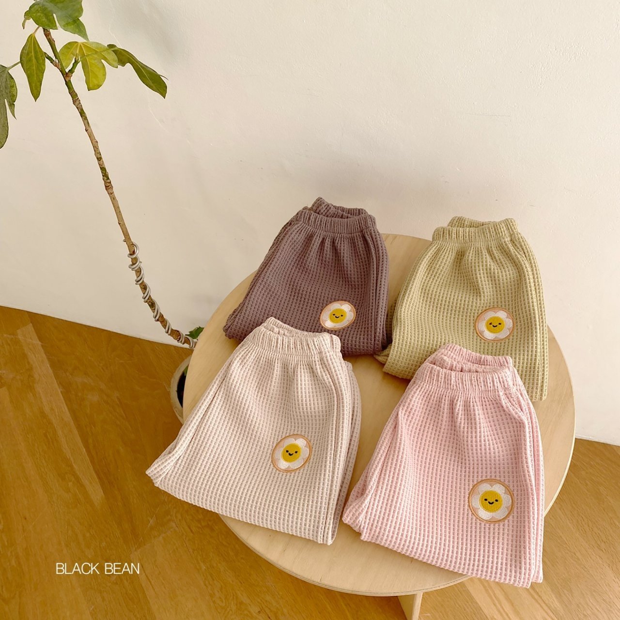 Croiffle Pants