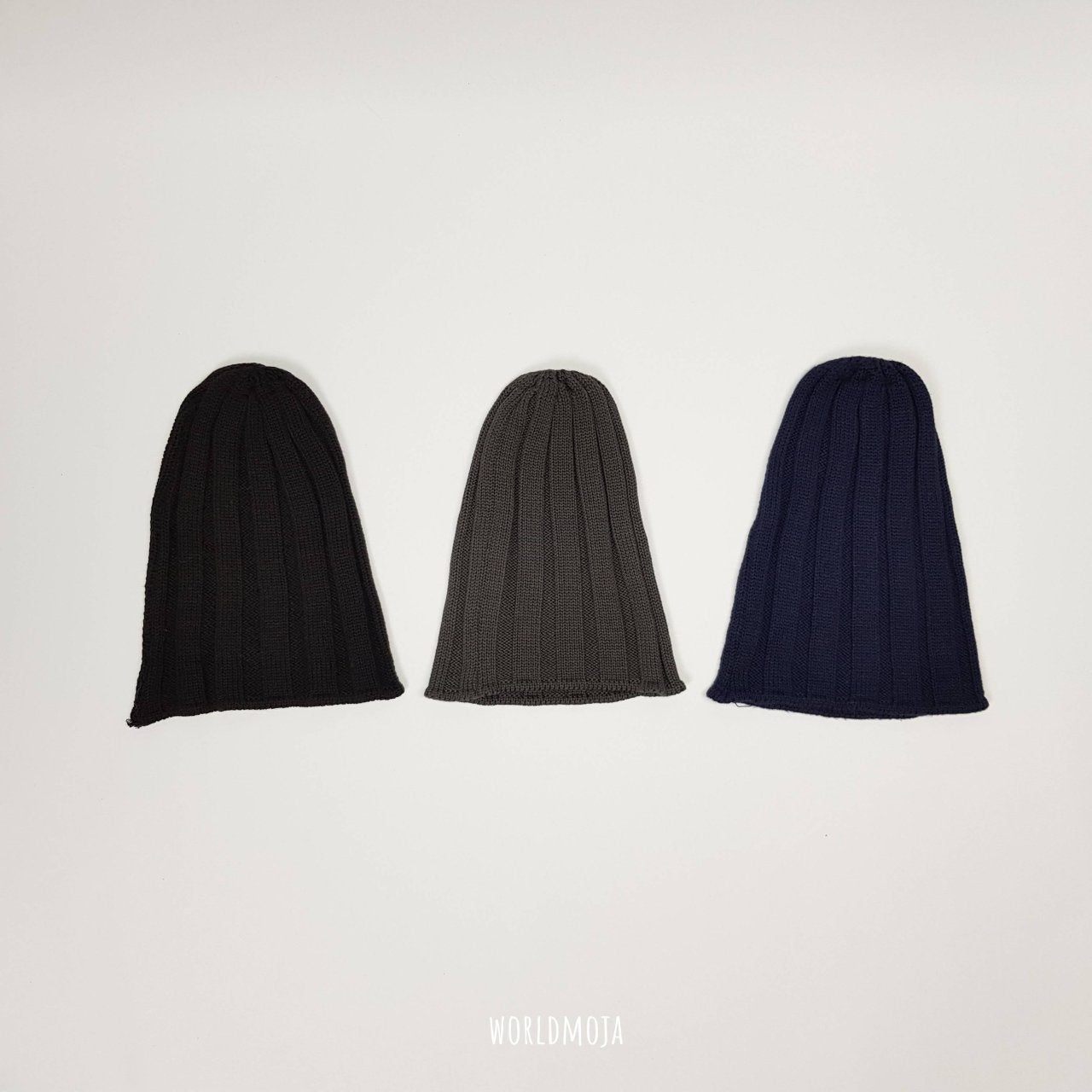 6X3 Beanie [Black, Red]