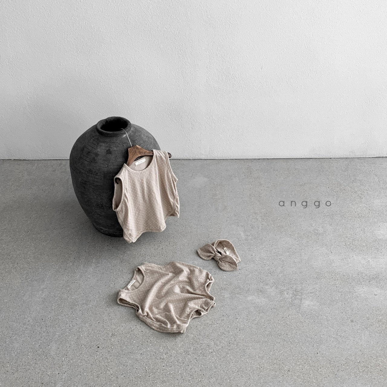 Small Dot T-Shirt [Cream/XL(5-6yr)]