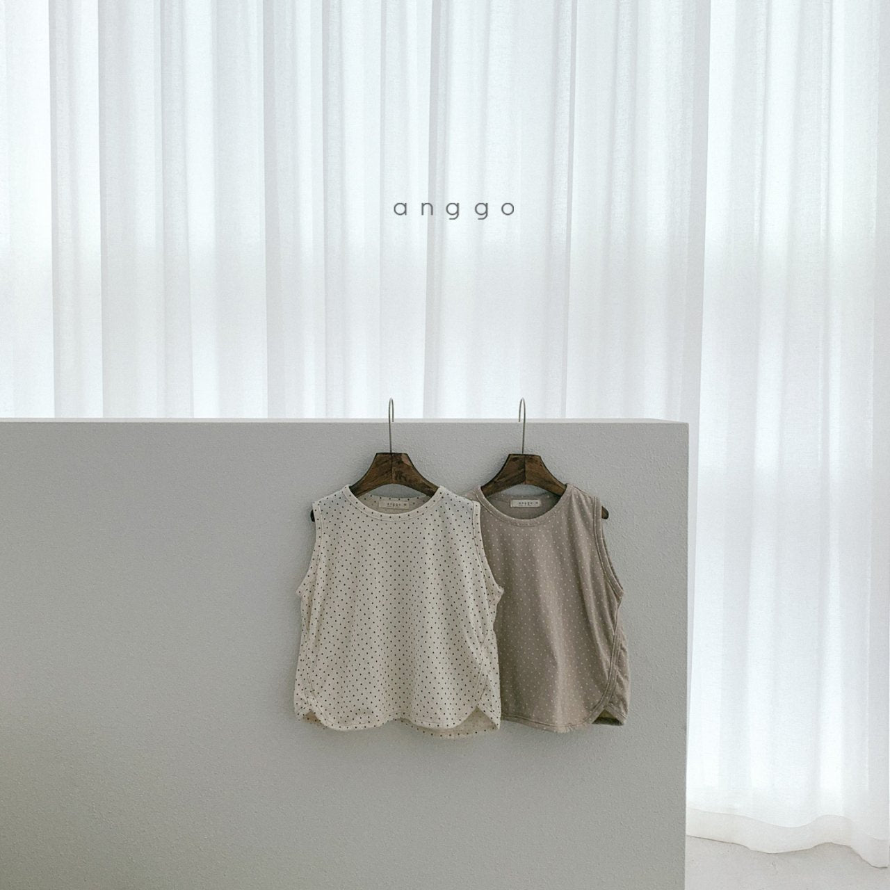 Small Dot T-Shirt [Cream/XL(5-6yr)]