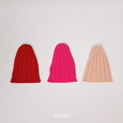 6X3 Beanie [Black, Red]