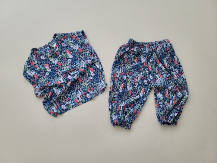 [PRE-ORDER] Mont Blanc Pleats Top Bottom Set