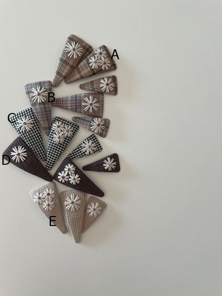 Check Embroidery Hair Pin