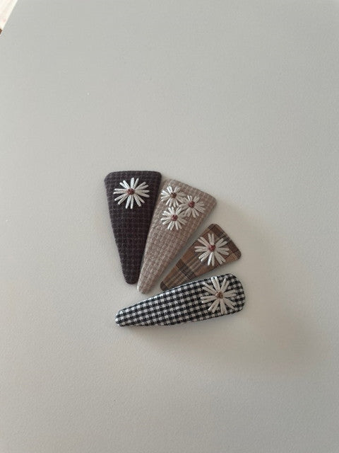 Check Embroidery Hair Pin