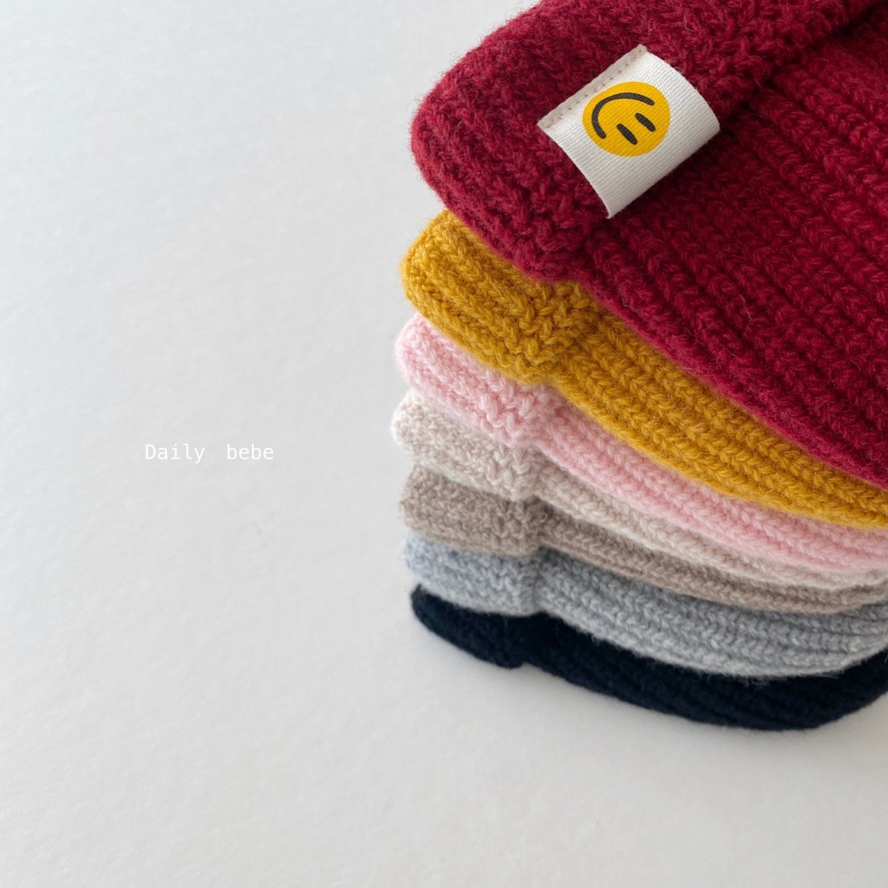 Wool Smile Short Beanie [Mustard]