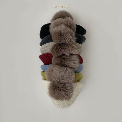 [PRE-ORDER] Fur Sweater Cap